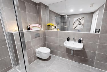 1 bed flat, Oldham Place, City Centre, Liverpool, L12AD - Image 1